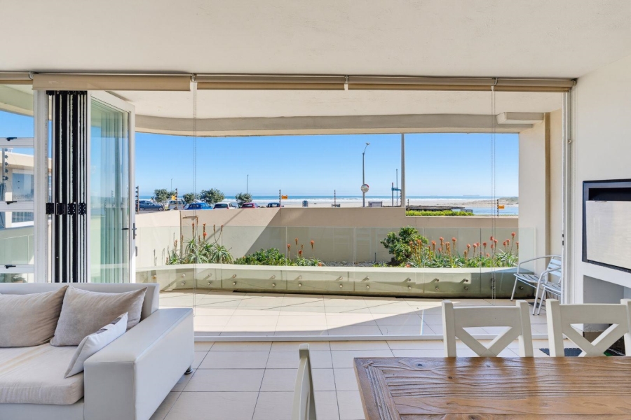 To Let 2 Bedroom Property for Rent in Lagoon Beach Western Cape